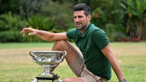 অস্ট্রেলিয়ান ওপেন জিতে মেসিদের গান গাইলেন জোকোভিচ