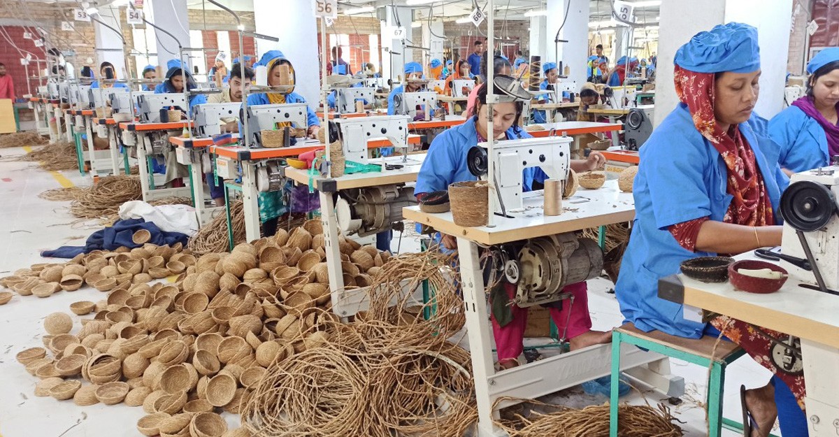 কচুরিপানার পণ্য ২৬ দেশে রপ্তানি