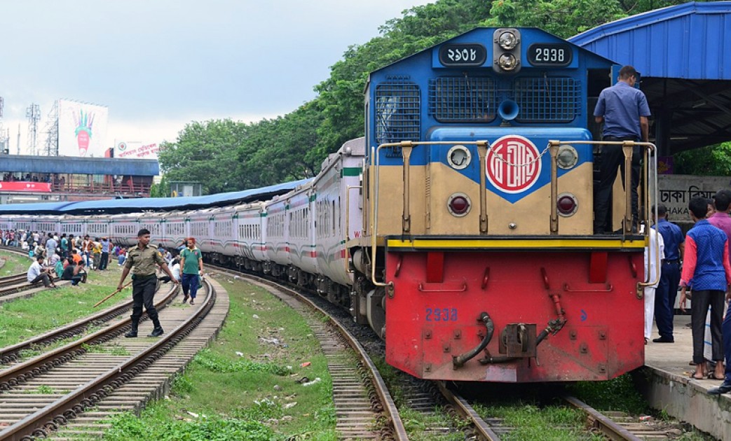 ট্রেনে করে যেদিন থেকে কক্সবাজার যাওয়া যাবে