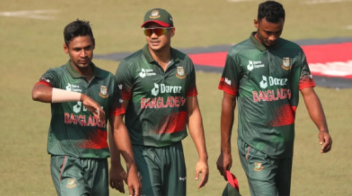 আইপিএল নিলামের চূড়ান্ত তালিকায় মুস্তাফিজ-তাসকিন-শরিফুল