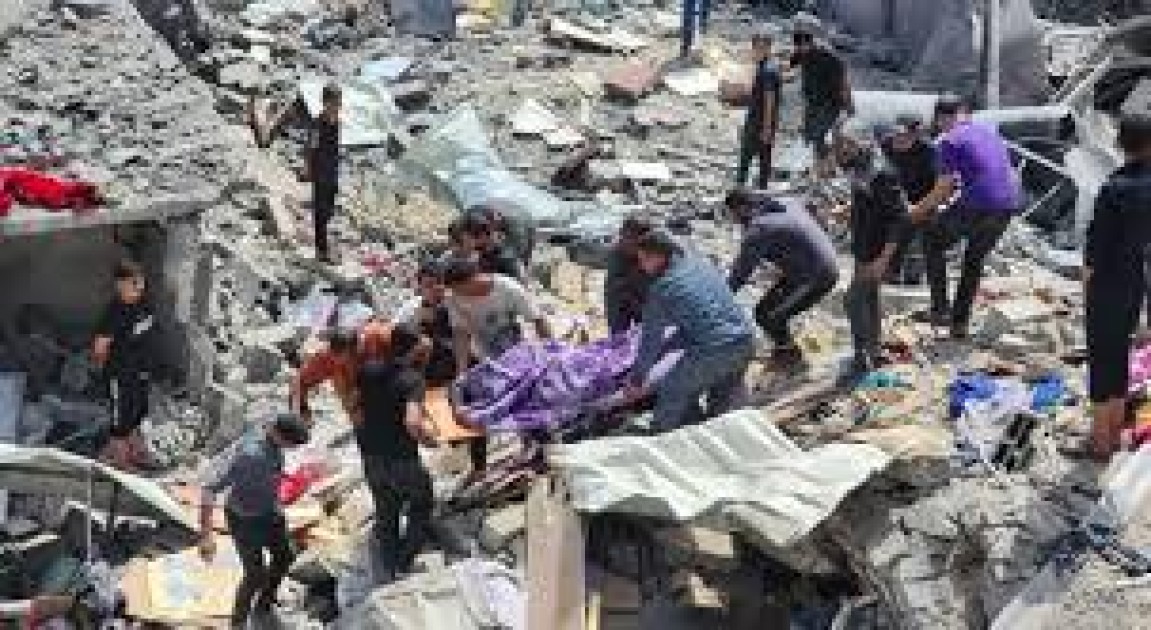 গাজায় ইসরায়েলের ভয়াবহ হামলায় ৫০ প্রাণহানি