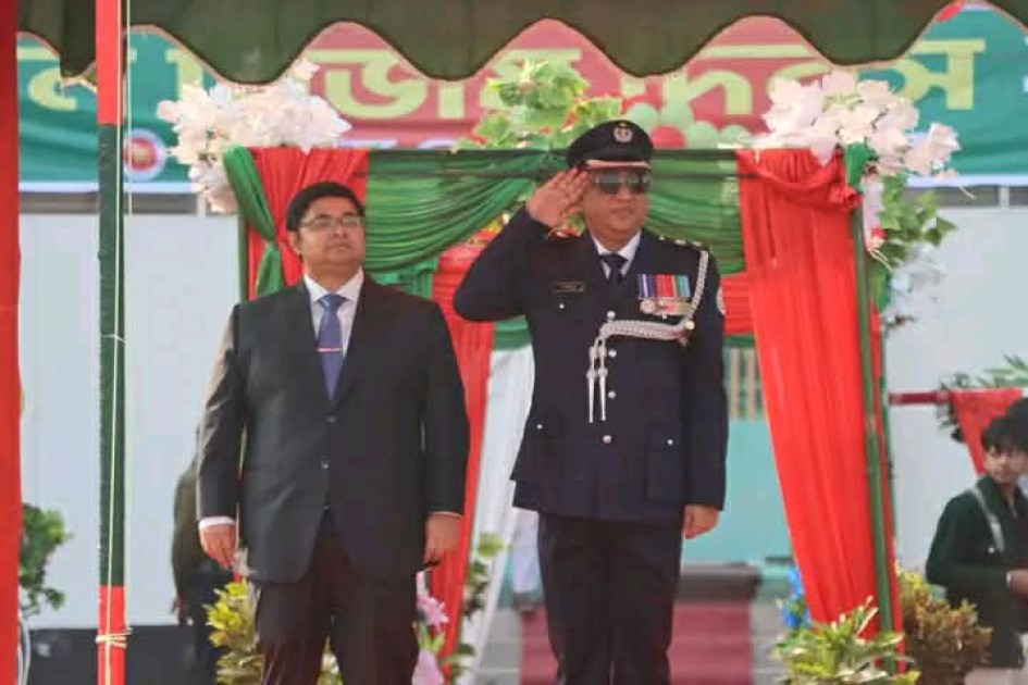 ভোলায় যথাযথ মর্যাদা ও পূর্ণ ভাবগাম্ভীর্যের মধ্য দিয়ে মহান বিজয় দিবস পালন